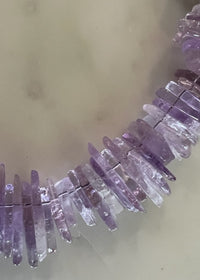 European style amethyst necklace zoomed in